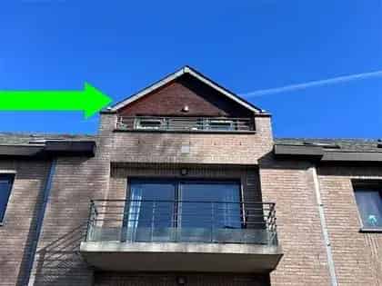 Lichtrijk Studio te Huur 45m² Terras Nabij Winkels en E411