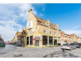 Handelspand te koop Diksmuide - Investeerderspand 200m²