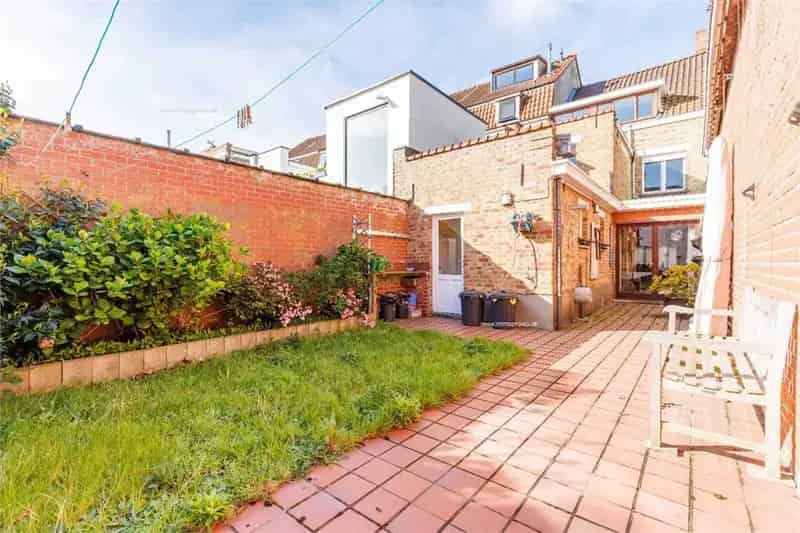 Te Koop Brugge: Stadshuis 4 slaapkamers Tuin Werkplaats