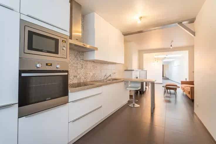 Huis te Koop Harelbeke: Instapklare woning 2 slaapkamers