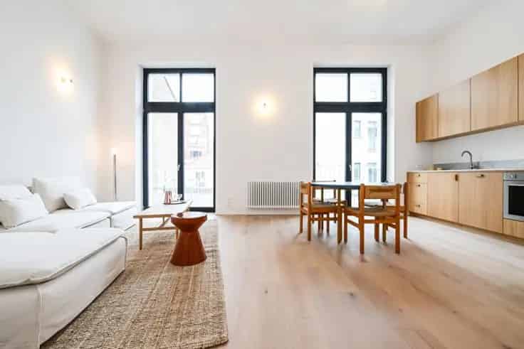 Appartement Te Koop Botanique 2 Slaapkamers Gerenoveerd