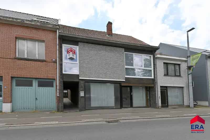 Ruime Huis te Huur in Eeklo met 6 Slaapkamers