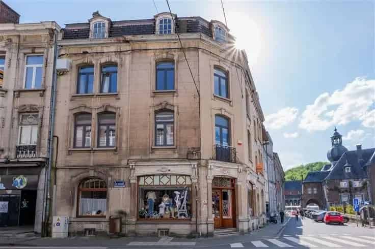 Appartementsblok Te Koop Dinant Centrum Nabij Maas