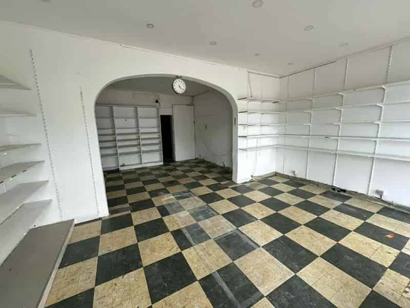 Zichtbare Ligging met Parkeergelegenheid Borsbeek
