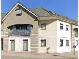 Appartement te huur Rekem - Ruim gelijkvloers met tuin en terras