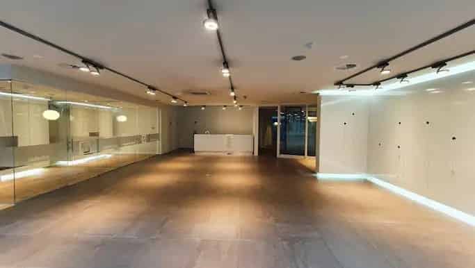 Kantoorruimte te huur Oudenaarde 581m²
