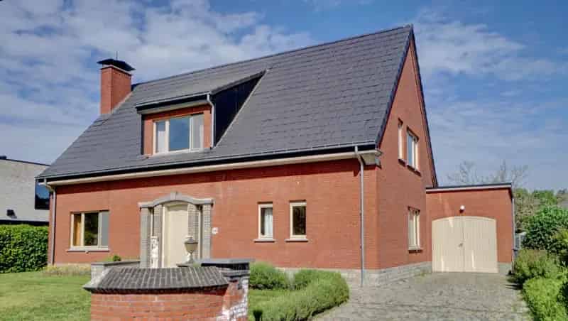 Villa 305m² met Garage 62m² Nabij Centrum