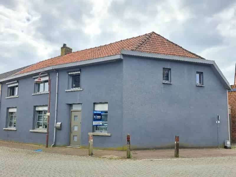 Huis te koop Geraardsbergen: Charmante woning met tuin en zwembad