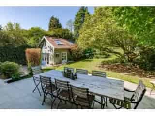 Villa te koop Ukkel 260m² 4-5 slaapkamers zwembad