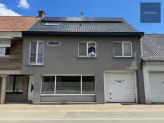 Huis te koop Sint-Eloois-Vijve - Ruime gezinswoning 257m²
