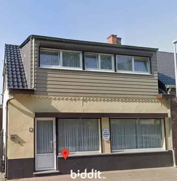 2 Slaapkamer Woning Te Renoveren Met Garage