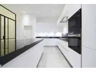 Gelijkvloers Appartement 3 Slaapkamers Schaarbeek Terras Tuin 159m2