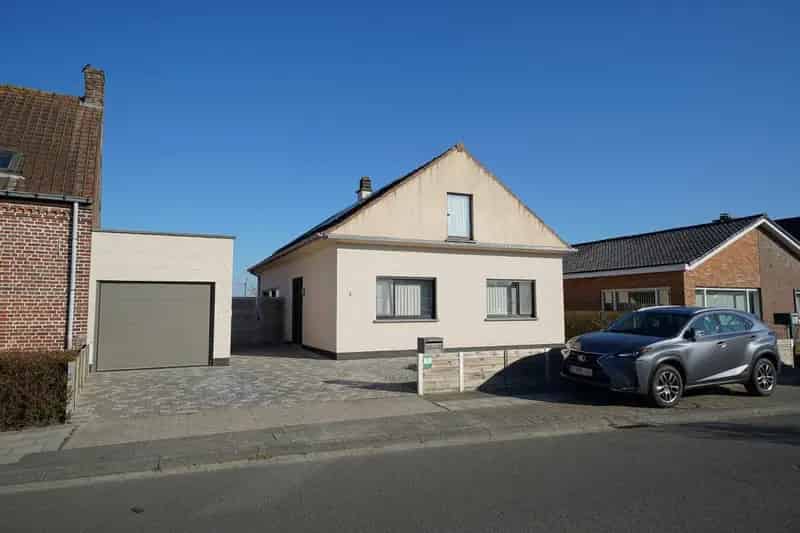 Vrijstaande woning ruim perceel
