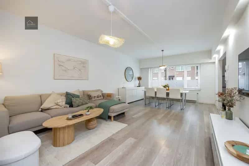 Gelijkvloers Appartement te huur Mortsel Grote Tuin Garage