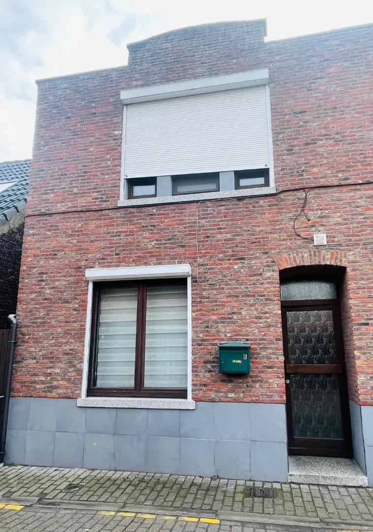 Huis te koop Zelzate: Ideaal voor happy singles