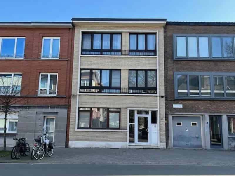 Appartementengebouw 3 appartementen Tentoonstellingswijk