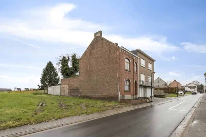 Bouwgrond Silsom: Rustig gelegen met landbouwgrond en bos in de buurt