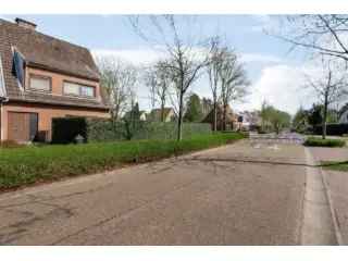 Huis te koop Brasschaat 219m2 Riante Tuin Garage