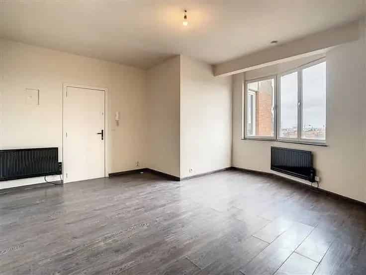 Studio te Koop vlakbij Station Midi