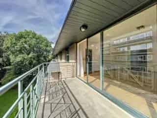 Appartement te huur Ukkel 110m2 2 slaapkamers terras