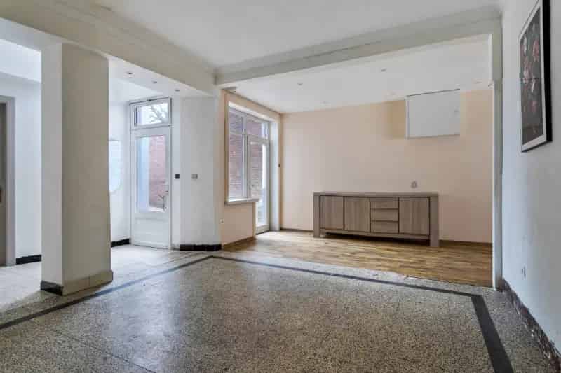Huis te koop in Avelgem: ideale combinatie wonen en werken