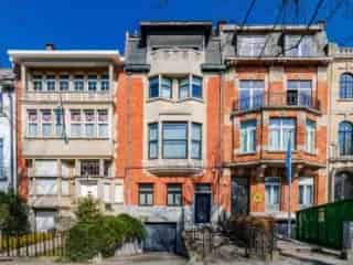 Herenhuis te koop Elsene 660m² 5 slaapkamers