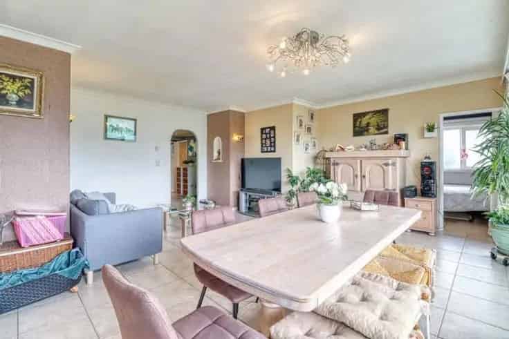 Appartement 105m² 3 slaapkamers Terras Te Koop