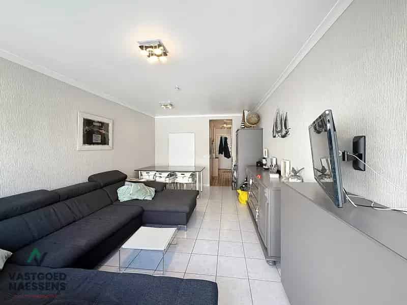 Appartement te huur: Instapklare Studio nabij Zeedijk