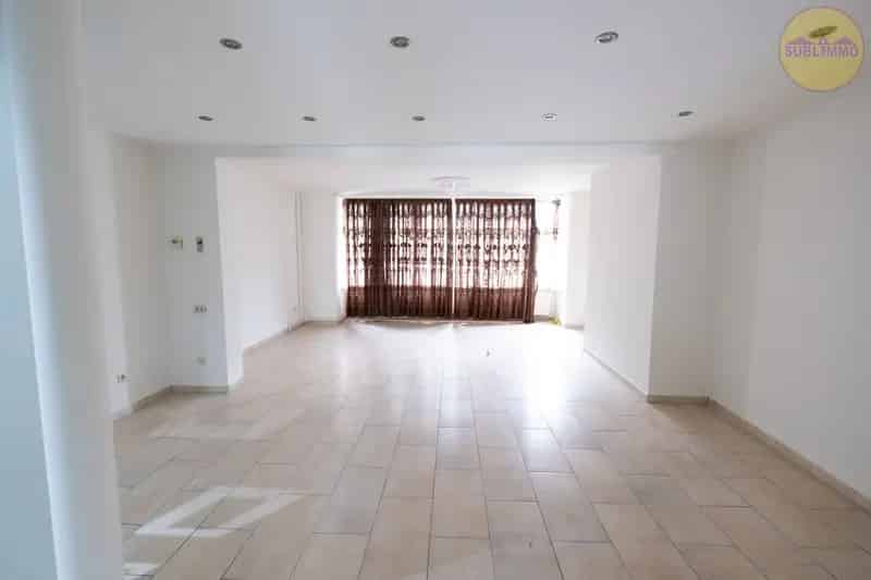Handelspand 63m2 met Woonst Centrum Meerhout