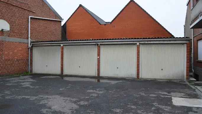 Garagebox te huur in Meenseweg 66, Ieper - Dewaele