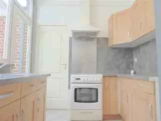 Huis te huur Leuze-en-Hainaut 5 slaapkamers 150m2