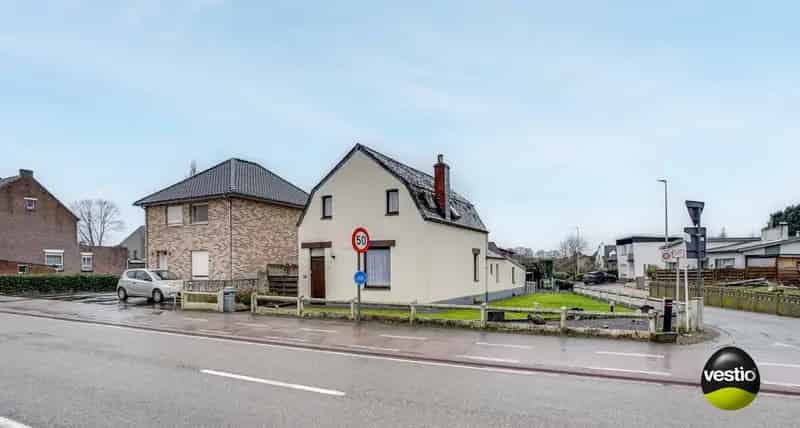 Karaktervolle woning te renoveren vlakbij centrum Opglabbeek