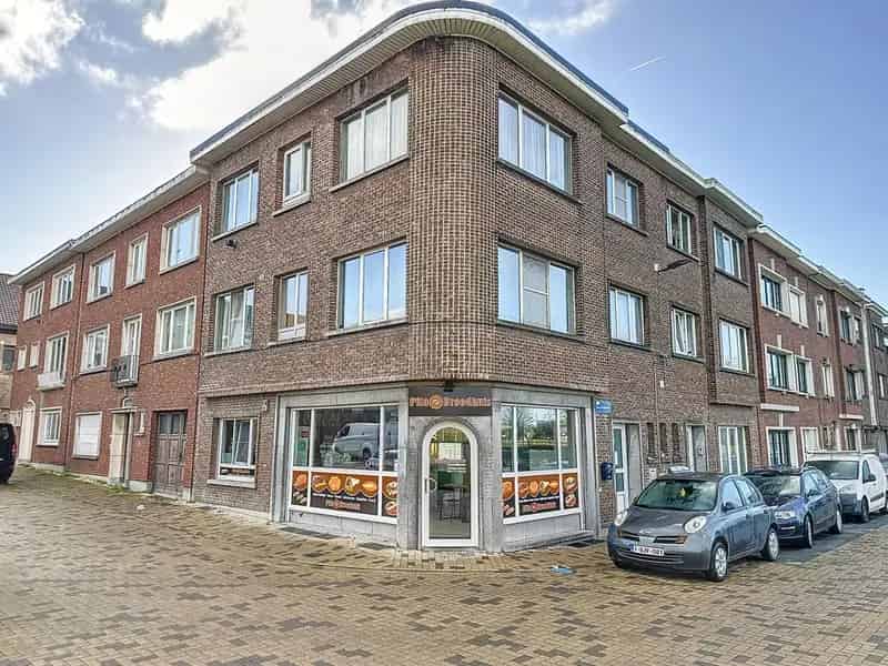 Hoekpand Maximale Zichtbaarheid Volledig Aanbod