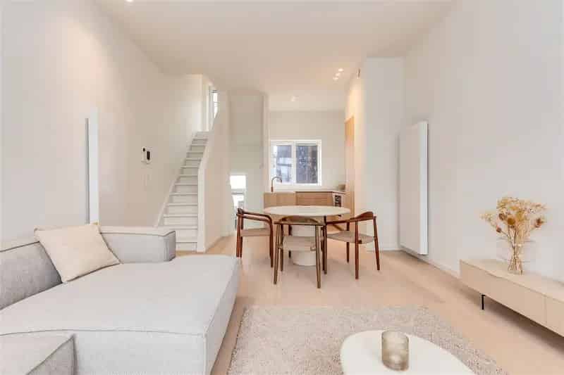 Gerenoveerde woning 5 slaapkamers 2 badkamers Park Spoor Noord