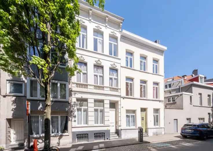 Dakappartement Te Koop - Instapklaar en Lichtrijk