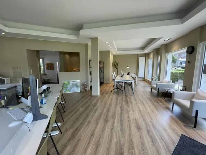 Opbrengsteigendom Laken 6 Appartementen Handelsruimte