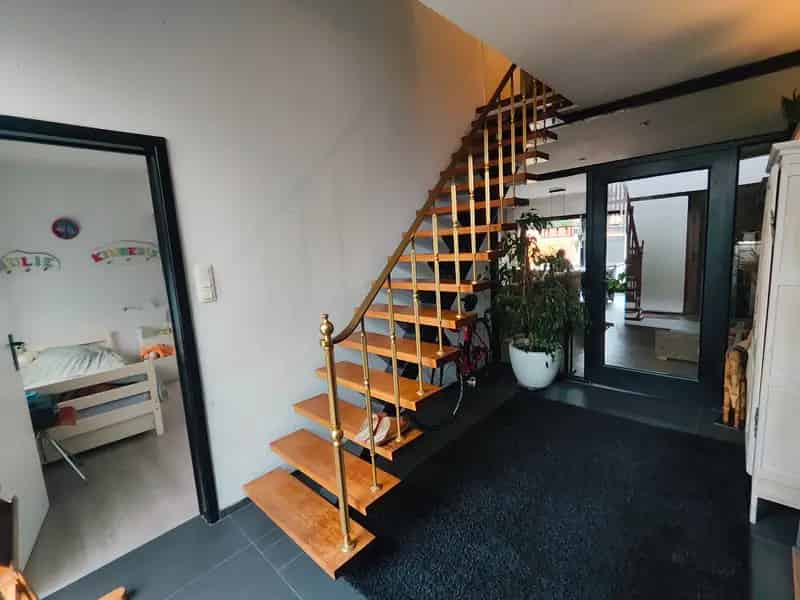 Instapklare gezinswoning 4 slaapkamers Sint-Kruis