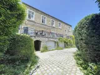 Huis te koop Sovet 6 slaapkamers 265m²