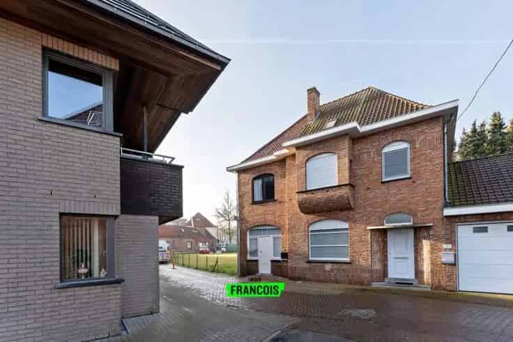 Te renoveren HOB Aartrijke 2 slaapkamers Rustig gelegen