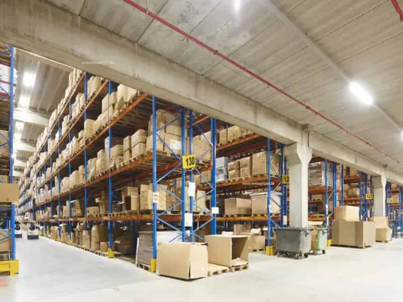 Nieuwbouw Opslag Geel 8223m2 Kantoor 1203m2