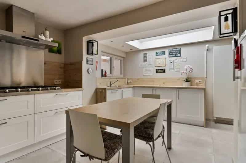 Gerenoveerde gezinswoning 4 slaapkamers Hoog-Beveren