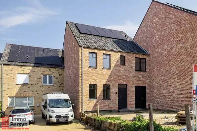 Energiezuinige nieuwbouwwoning in pastorijstijl – Centrale en rustige ligging
