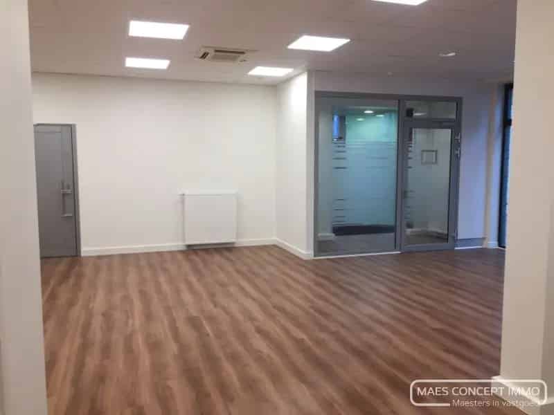 Kantoor 180m2 te huur Anzegem Toplocatie