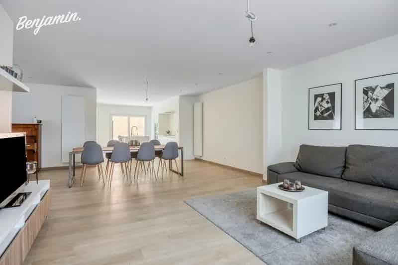 Gerenoveerde halfopen woning 3 slaapkamers Gullegem