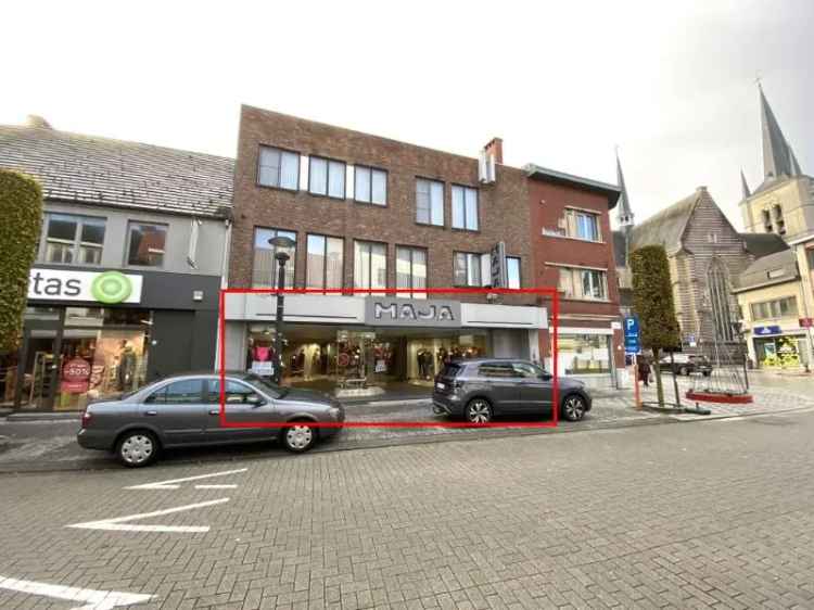 Koop bedrijfsvastgoed in centrum Geel met een oppervlakte van 400m²