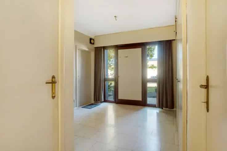 Huis Te Koop Ruime gezinswoning 5 slaapkamers 2100m2