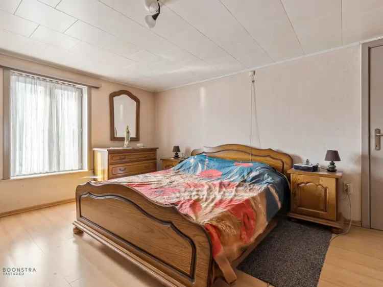 Huis te koop in Nieuwrode met 3 slaapkamers en veel potentieel