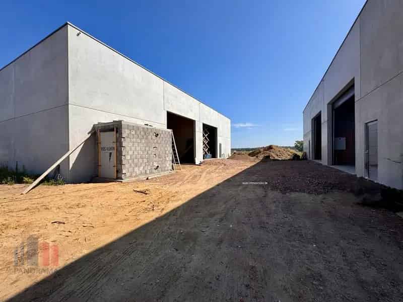 Nieuwbouw KMO Unit 256m2 te Koop Aartrijke