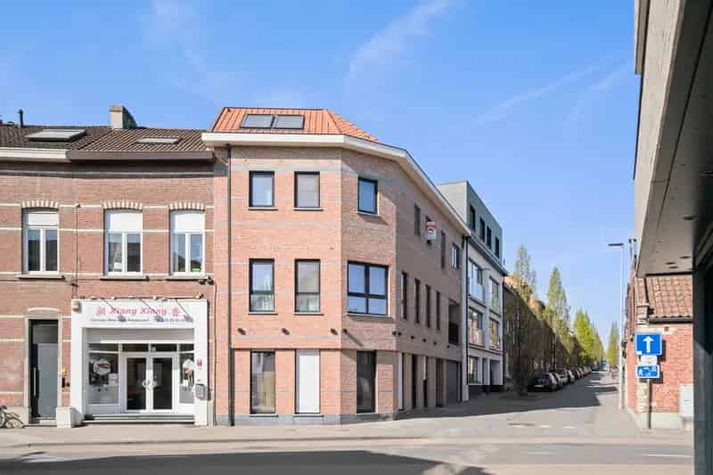 Te Koop: Ruim Dakappartement 3 slaapkamers Leuven Centrum
