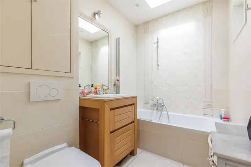 Te Koop Brugge: Stijlvolle Trapgevelwoning 3 slaapkamers